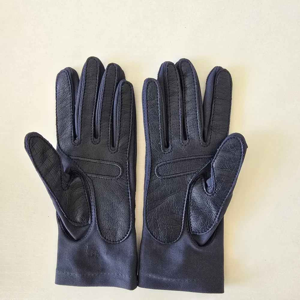 Leggs Sheer Energy Navy Blue Women's Stretchy Elegant Gloves - OS